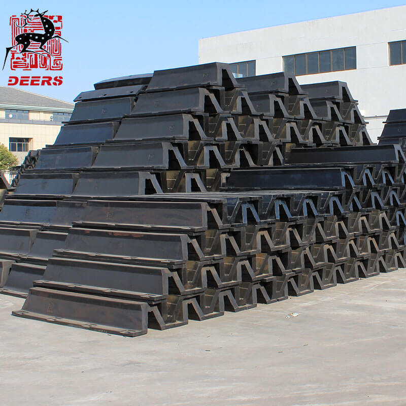 Producción de Arch Rubber Fender (6)