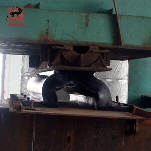 Prueba de arco de goma para guardabarros (5)