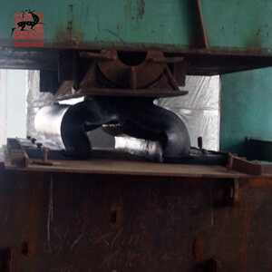 Prueba de arco de goma para guardabarros (6)