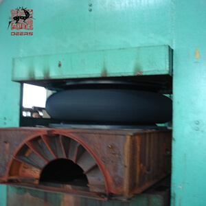 Prueba de guardabarros de caucho celular (1)