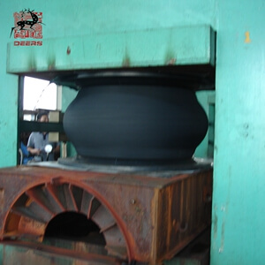 Prueba de guardabarros de caucho celular (2)